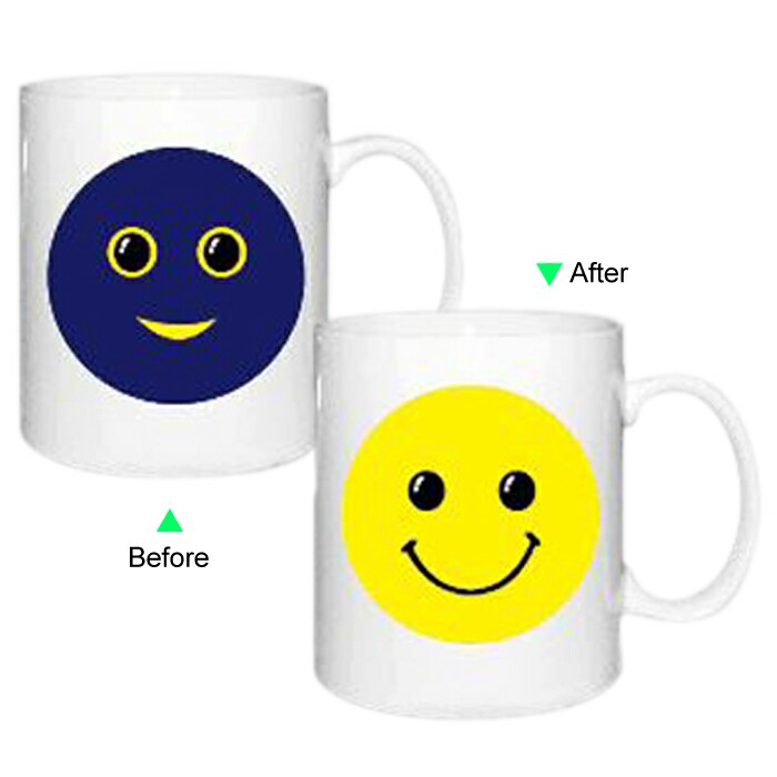 C8095W-120SM Hot Changing Ceramic Mug 11oz Heated White Coffee Mug of Novelty Smiling Face Design Mug Gift Idea