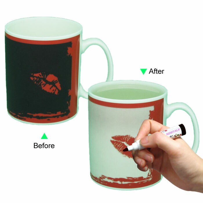 CC8095W-W133RL 11oz Thermo Mug Heat Sensitive Funny Mug Red Lip Design Mug Kiss Novelty Writing and Color Changing